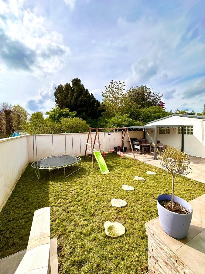 Family Oasis With 3 Bedrooms Near Paris Chennevieres-sur-Marne Екстер'єр фото