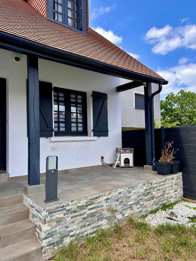 Family Oasis With 3 Bedrooms Near Paris Chennevieres-sur-Marne Екстер'єр фото