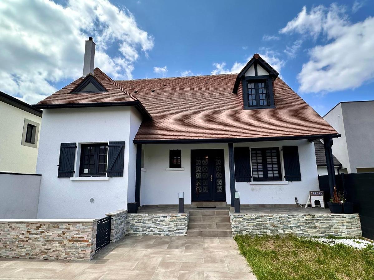 Family Oasis With 3 Bedrooms Near Paris Chennevieres-sur-Marne Екстер'єр фото